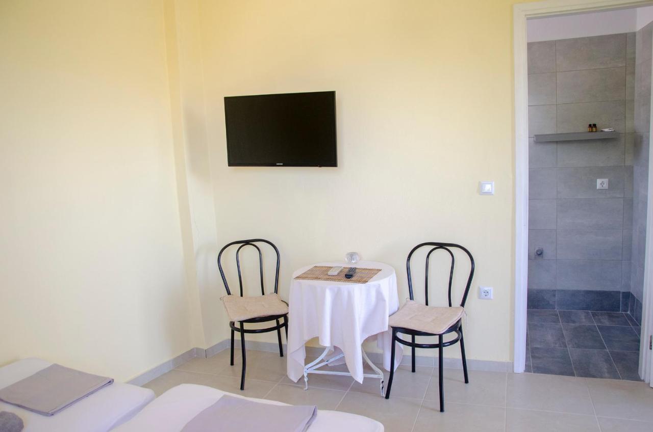 Erato Agios Nikolaos Appartment Luaran gambar