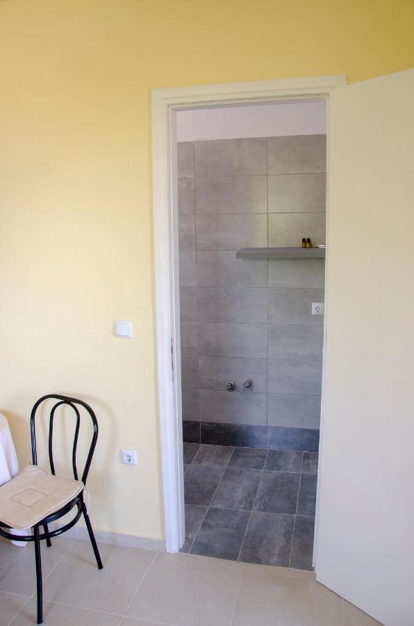 Erato Agios Nikolaos Appartment Luaran gambar